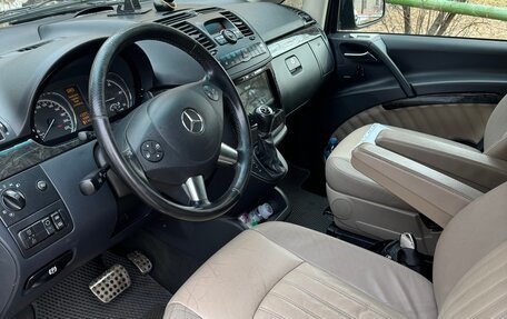 Mercedes-Benz Viano, 2011 год, 2 800 000 рублей, 7 фотография