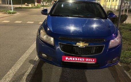 Chevrolet Cruze II, 2011 год, 950 000 рублей, 11 фотография