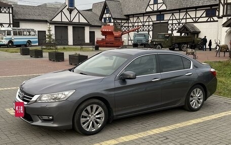 Honda Accord IX рестайлинг, 2013 год, 2 100 000 рублей, 2 фотография