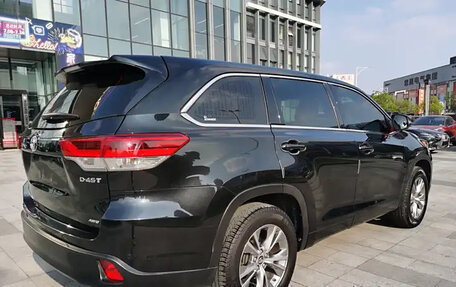 Toyota Highlander III, 2021 год, 3 285 000 рублей, 5 фотография