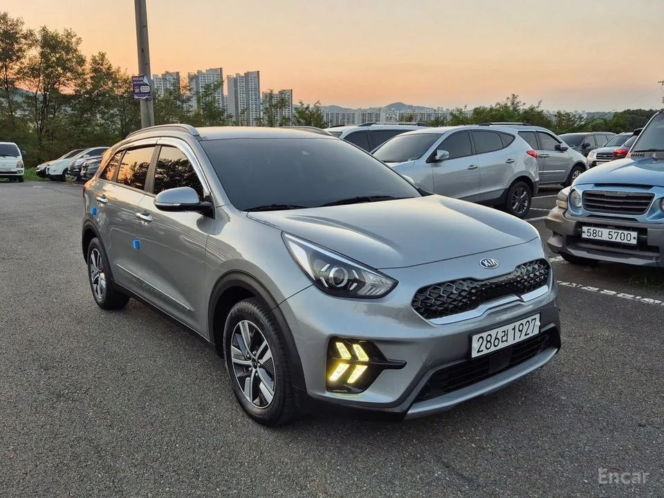 KIA Niro I, 2020 год, 2 100 000 рублей, 2 фотография