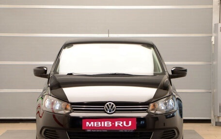 Volkswagen Polo VI (EU Market), 2013 год, 975 000 рублей, 2 фотография