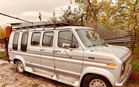 Ford Econoline III, 1991 год, 1 130 000 рублей, 2 фотография