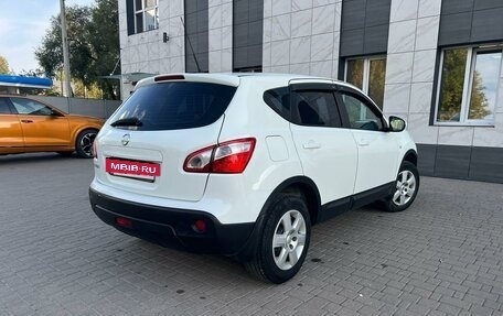 Nissan Qashqai, 2010 год, 800 000 рублей, 8 фотография