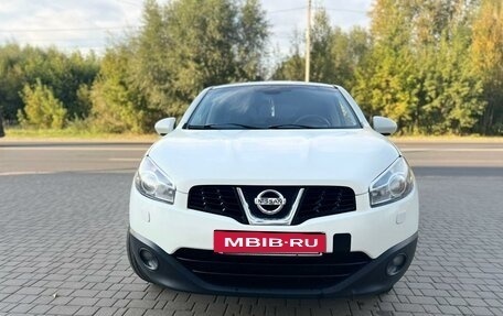 Nissan Qashqai, 2010 год, 800 000 рублей, 9 фотография