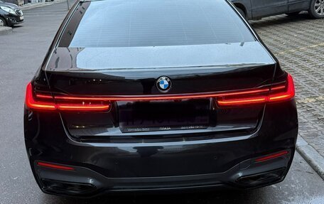 BMW 7 серия, 2020 год, 6 800 000 рублей, 4 фотография