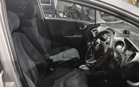 Honda Fit III, 2008 год, 680 000 рублей, 11 фотография