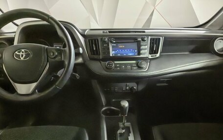 Toyota RAV4, 2016 год, 2 335 700 рублей, 11 фотография