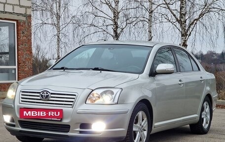 Toyota Avensis III рестайлинг, 2004 год, 750 000 рублей, 6 фотография