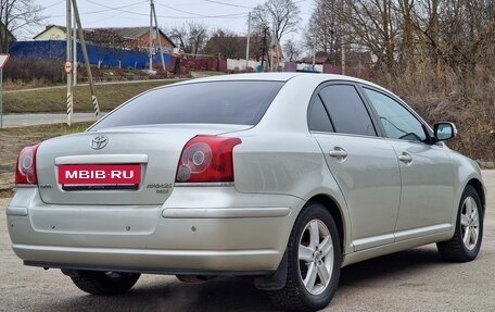 Toyota Avensis III рестайлинг, 2004 год, 750 000 рублей, 9 фотография