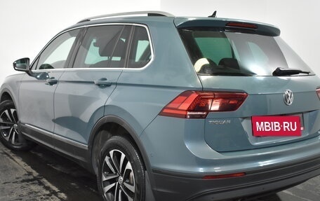 Volkswagen Tiguan II, 2019 год, 2 779 000 рублей, 4 фотография