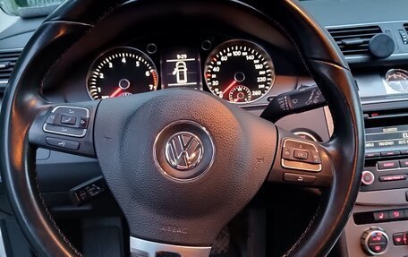 Volkswagen Passat B7, 2013 год, 999 999 рублей, 8 фотография