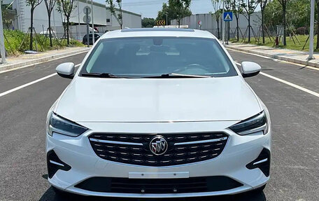 Buick Regal VI, 2021 год, 1 470 000 рублей, 2 фотография