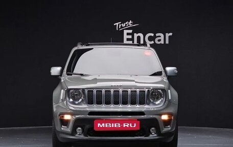 Jeep Renegade I рестайлинг, 2022 год, 2 770 000 рублей, 3 фотография