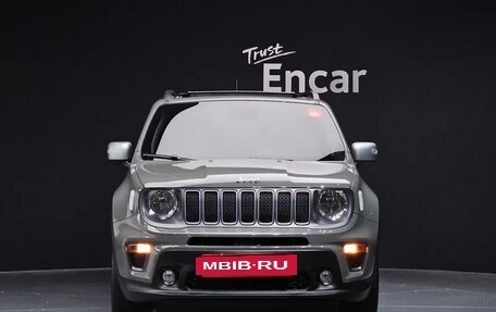 Jeep Renegade I рестайлинг, 2022 год, 2 770 000 рублей, 4 фотография