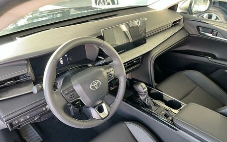 Toyota Camry, 2024 год, 4 490 000 рублей, 5 фотография