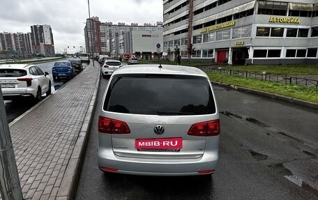 Volkswagen Touran III, 2011 год, 1 100 000 рублей, 8 фотография