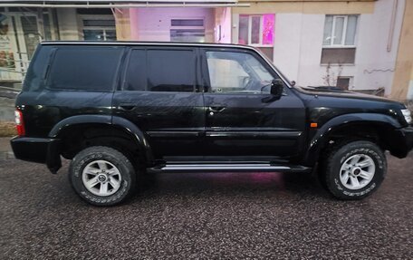 Nissan Patrol, 2004 год, 1 500 000 рублей, 4 фотография