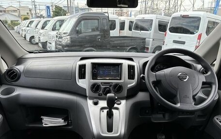 Nissan NV200, 2016 год, 1 590 000 рублей, 8 фотография