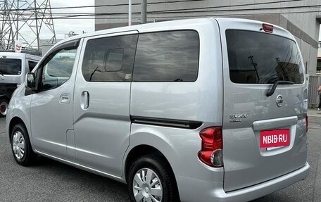 Nissan NV200, 2016 год, 1 590 000 рублей, 5 фотография