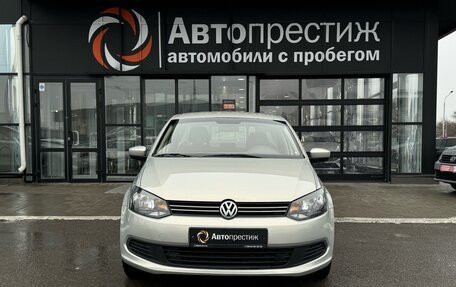 Volkswagen Polo VI (EU Market), 2012 год, 1 080 000 рублей, 2 фотография