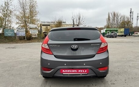 Hyundai Solaris II рестайлинг, 2012 год, 749 000 рублей, 10 фотография