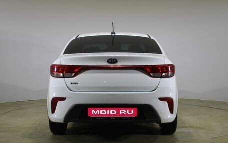 KIA Rio III рестайлинг, 2017 год, 1 200 000 рублей, 6 фотография