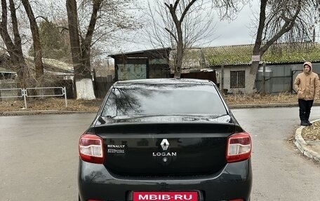 Renault Logan II, 2015 год, 570 000 рублей, 4 фотография