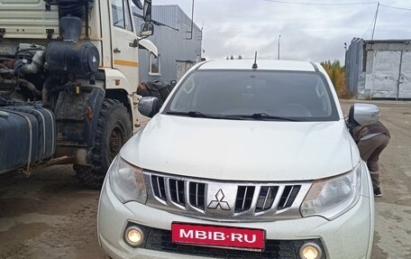 Mitsubishi L200 IV рестайлинг, 2015 год, 1 800 000 рублей, 1 фотография