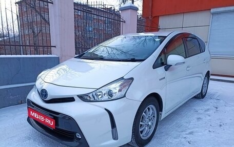 Toyota Prius Alpha I (ZVW40/41), 2018 год, 2 050 000 рублей, 1 фотография