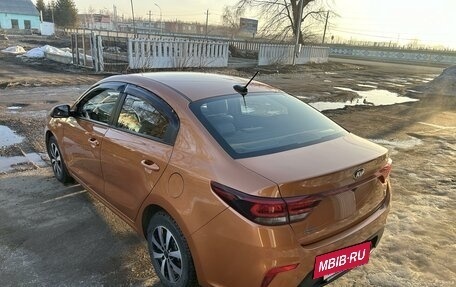 KIA Rio IV, 2019 год, 1 740 000 рублей, 4 фотография