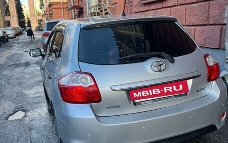 Toyota Auris II, 2010 год, 1 095 000 рублей, 2 фотография