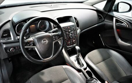 Opel Astra J, 2012 год, 789 800 рублей, 8 фотография