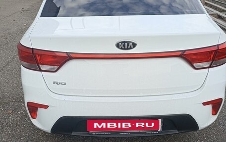 KIA Rio IV, 2018 год, 1 550 000 рублей, 7 фотография