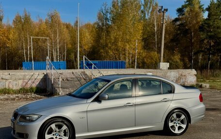 BMW 3 серия, 2011 год, 1 250 000 рублей, 2 фотография