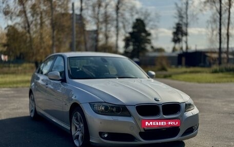 BMW 3 серия, 2011 год, 1 250 000 рублей, 10 фотография