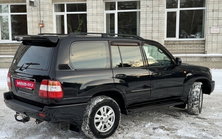 Toyota Land Cruiser 100 рестайлинг 2, 2006 год, 2 800 000 рублей, 2 фотография