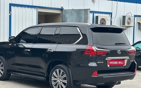 Lexus LX III, 2016 год, 8 200 000 рублей, 3 фотография