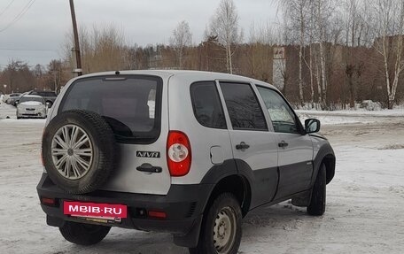 Chevrolet Niva I рестайлинг, 2012 год, 520 000 рублей, 3 фотография