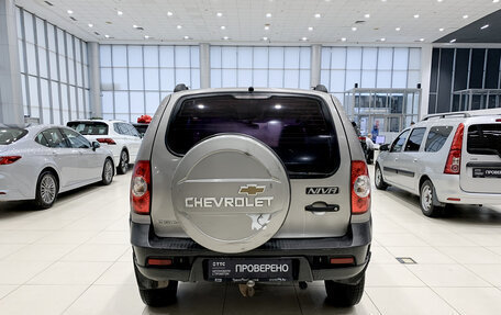 Chevrolet Niva I рестайлинг, 2012 год, 670 000 рублей, 10 фотография