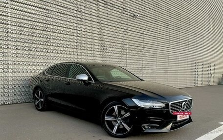 Volvo S90 II рестайлинг, 2017 год, 3 465 000 рублей, 4 фотография