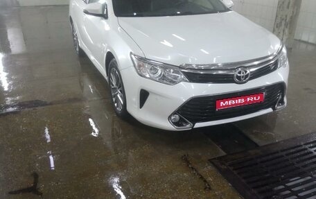 Toyota Camry, 2016 год, 2 200 000 рублей, 1 фотография