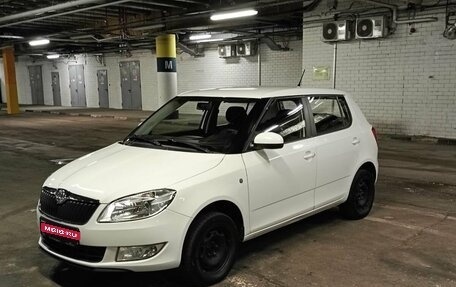 Skoda Fabia II, 2014 год, 828 000 рублей, 1 фотография