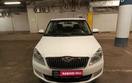 Skoda Fabia II, 2014 год, 828 000 рублей, 2 фотография