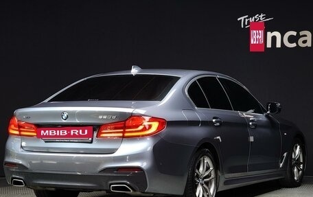 BMW 5 серия, 2020 год, 4 390 000 рублей, 2 фотография