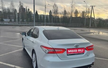 Toyota Camry, 2018 год, 2 500 000 рублей, 14 фотография