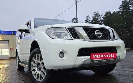 Nissan Pathfinder, 2011 год, 1 550 000 рублей, 29 фотография