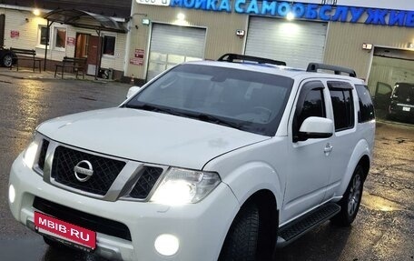 Nissan Pathfinder, 2011 год, 1 550 000 рублей, 34 фотография