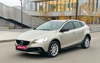 Volvo V40 Cross Country I, 2017 год, 1 775 000 рублей, 1 фотография