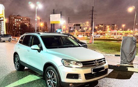 Volkswagen Touareg III, 2011 год, 2 250 000 рублей, 13 фотография